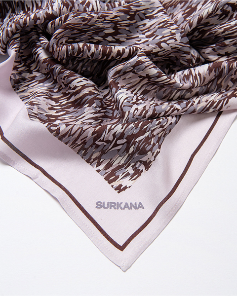 Women’s lightweight neutral print scarf by Surkana for travel, work outfits, and versatile everyday styling.