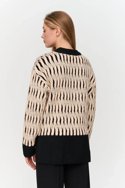 Patterned Pullover