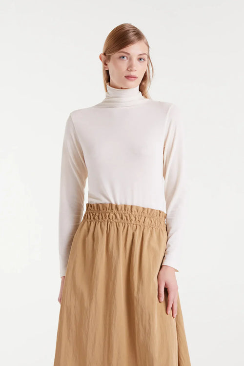 White highneck t-shirt