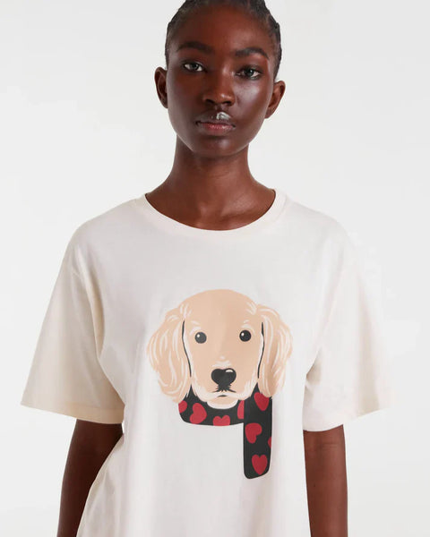 Women’s oversized graphic tee with cute dog and heart scarf print