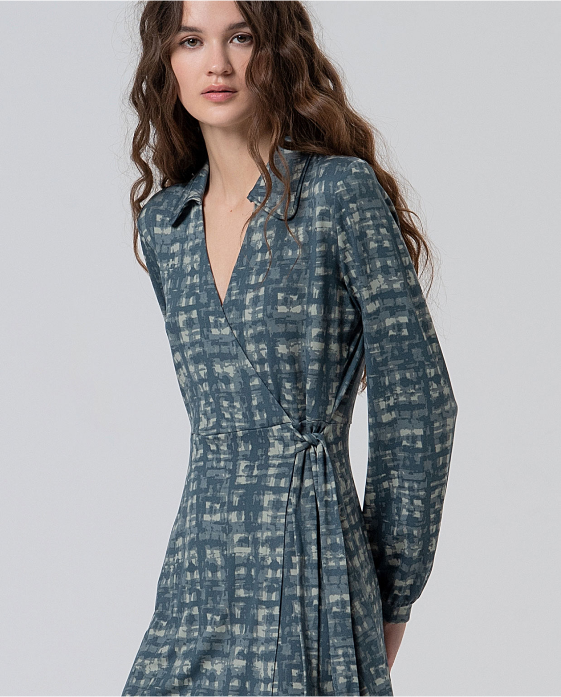 Printed knot dress