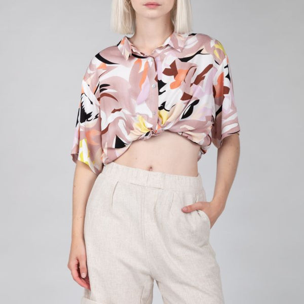 Women's linen-inspired shorts offering lightweight comfort and versatile styling.