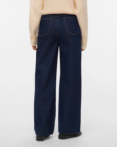 Women's full-length indigo wide-leg jeans with high waist and relaxed fit for smart casual and weekend outfits.