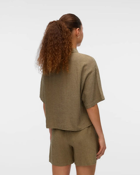 Elegant khaki short sleeve collared blouse featuring a button-front design, lightweight linen-blend fabric and modern relaxed silhouette.