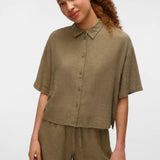 Women's relaxed-fit olive button-up shirt with drop shoulders, classic collar and lightweight fabric for business casual, vacations and weekend outfits.
