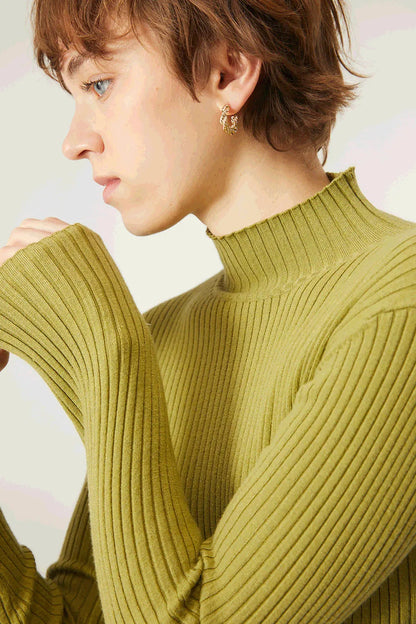 Ribbed Mock Neck