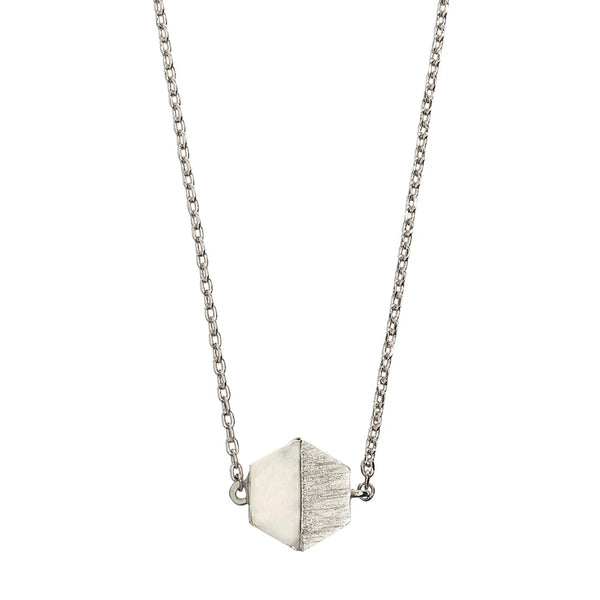 Delicate women's silver chain necklace with geometric charm for everyday fashion and layering.