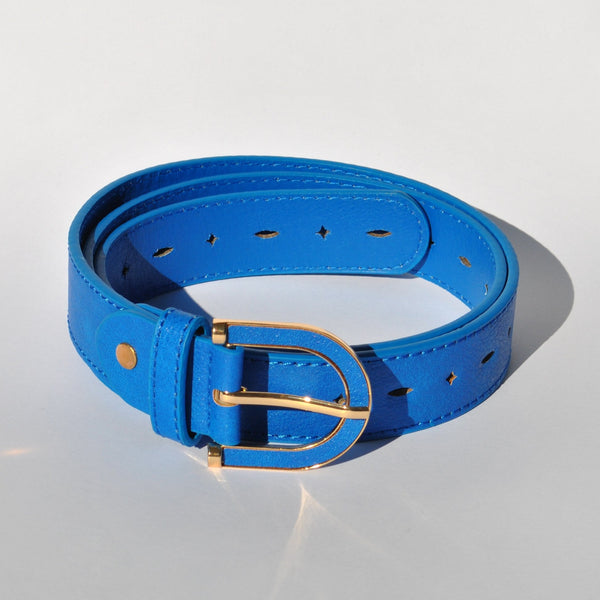 Women's  blue adjustable waist belt with gold trimmed buckle and smooth leather-look finish.