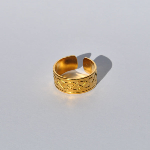 Tania Ring