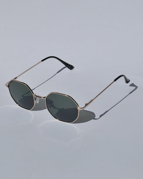 Women’s lightweight gold sunglasses with angular hexagon silhouette and UV400 gradient lenses for timeless stylish looks.