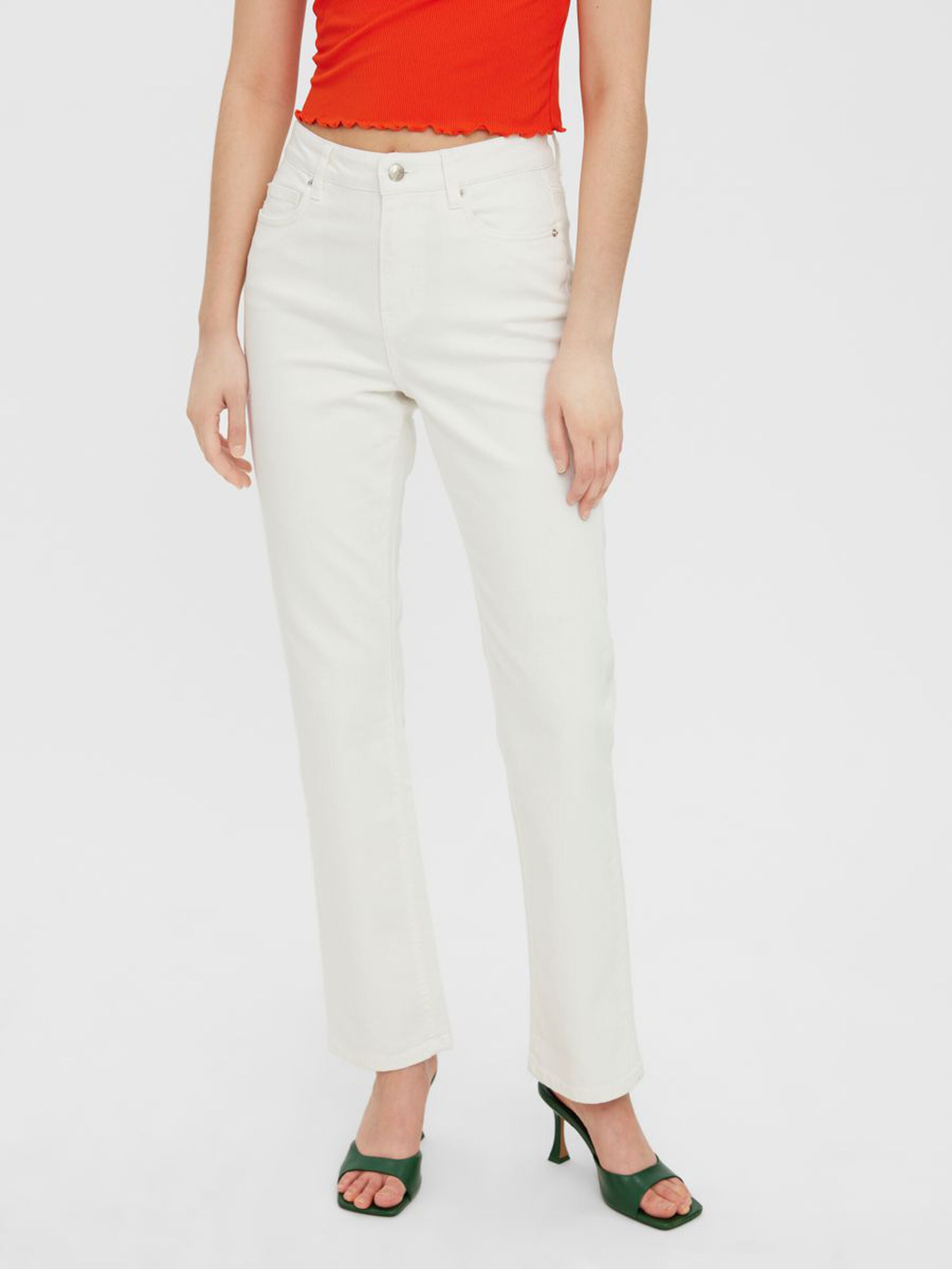 White denim jeans featuring a flattering straight fit and ankle-length silhouette.