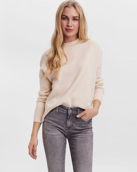 Women's relaxed fit sweater perfect for casual outfits, workwear, and seasonal layering.