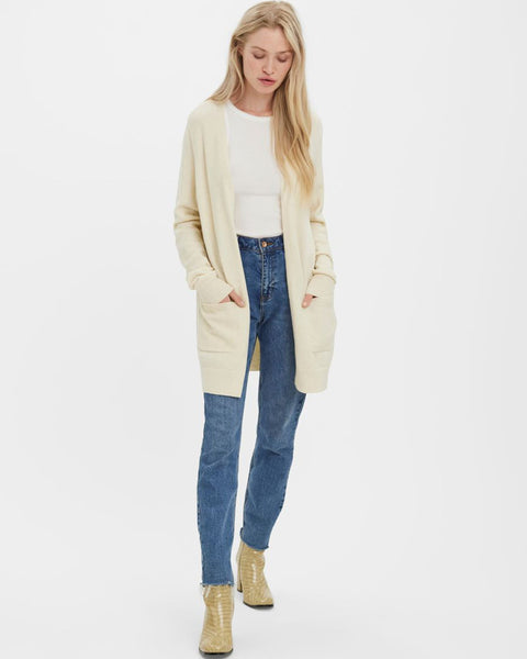 Soft ivory knit cardigan featuring a relaxed silhouette and practical pocket details.