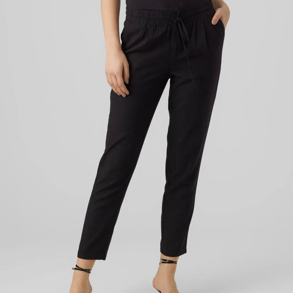 Women's casual black trousers perfect for work, travel, and everyday wear.