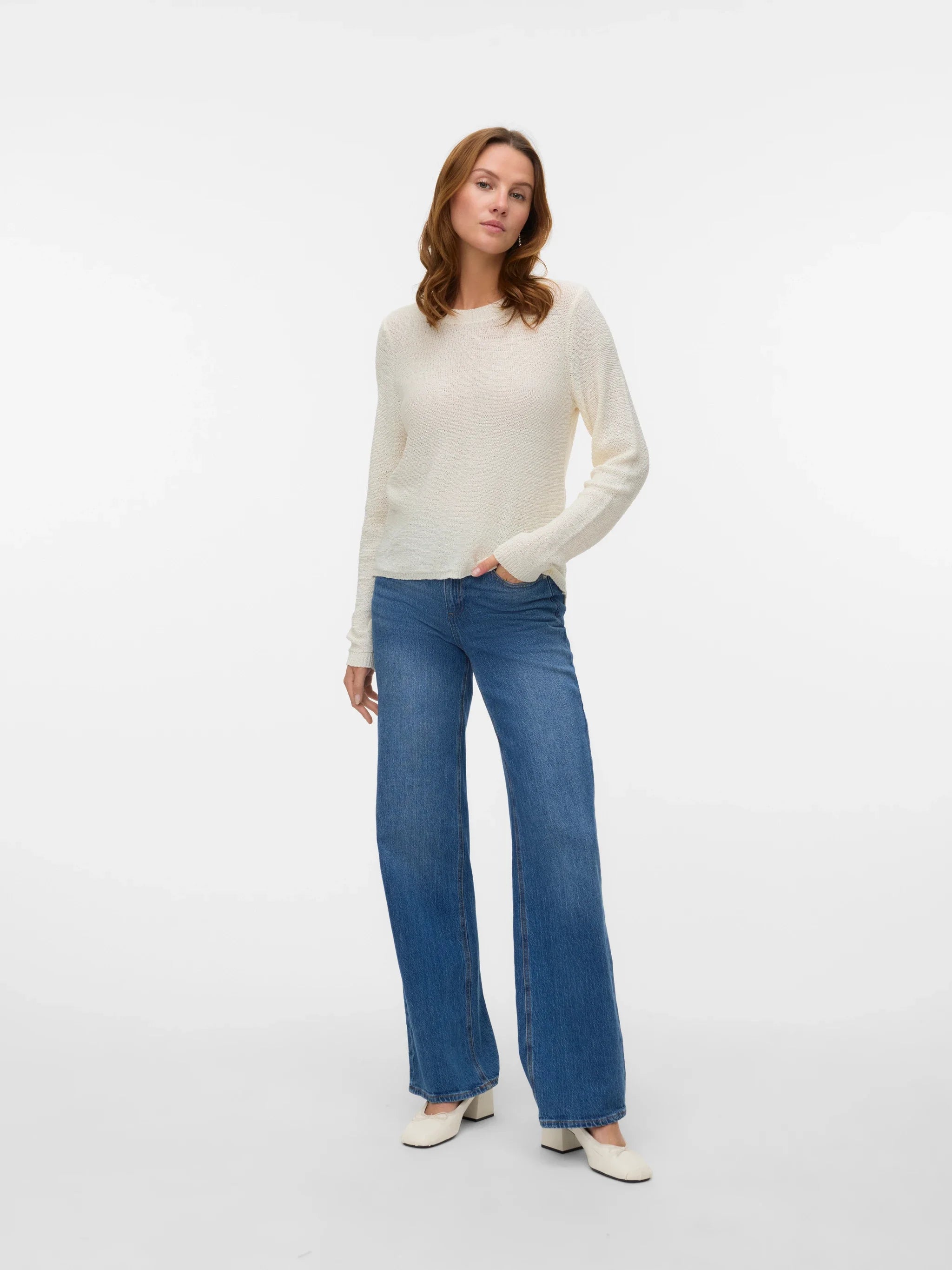 Classic women's cream lightweight sweater featuring long raglan sleeves and a relaxed fit for sophisticated layering and neutral capsule wardrobes.