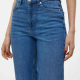 Modern medium wash jeans featuring a high-rise waist and tailored straight silhouette for everyday wear.