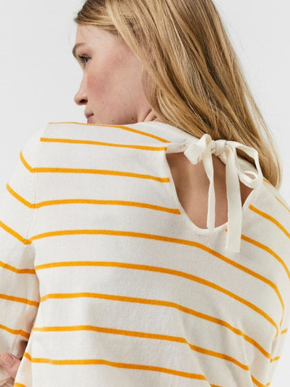 Alma O-Neck Bow Blouse